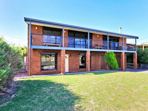 Beach House At Moana - Yamba Accommodation 1