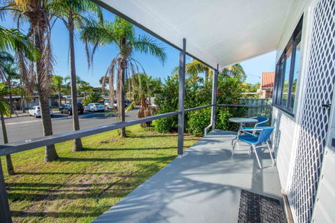 Beach House On James Patterson - Yamba Accommodation 1