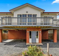 Beach House Phillip Island - Yamba Accommodation