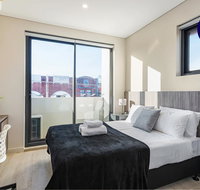 BEACH LOCATION STUDIO // CLOVELLY 5 - Yamba Accommodation