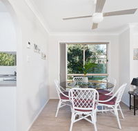 Beach Paradise  Anna Bay - Yamba Accommodation