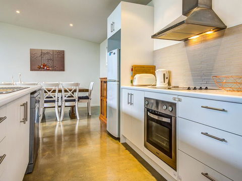 Beach Retreat On Koala - Yamba Accommodation 3