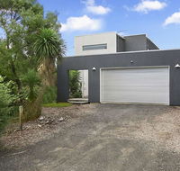 Beach Retreat on Medina - Yamba Accommodation