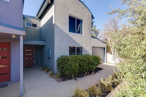 Beach Street At Cowes - Yamba Accommodation 1