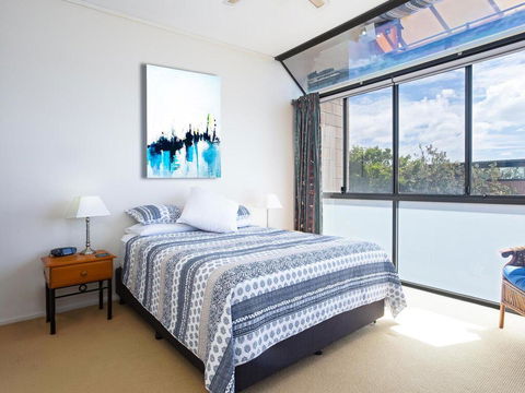 Beach View At One Mile', 8/26 One Mile Close - Infinity Complex Pool & WIFI - Yamba Accommodation 3