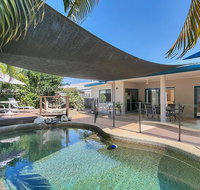 Beachcomber Trinity Beach - Yamba Accommodation