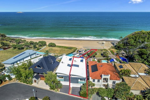 Beachfront #12 - Yamba Accommodation 1