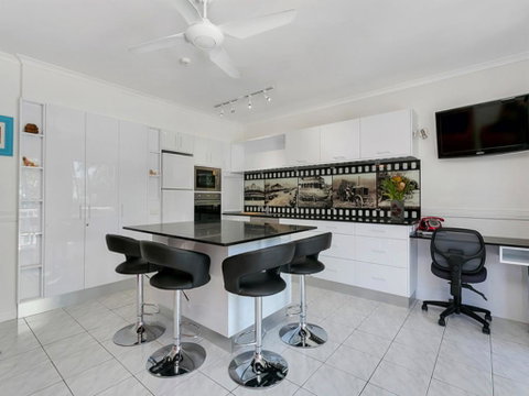 Beachfront Apartment Agincourt Clifton Beach - Yamba Accommodation 1