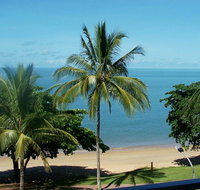 Beachfront Apartments on Trinity Beach - Yamba Accommodation