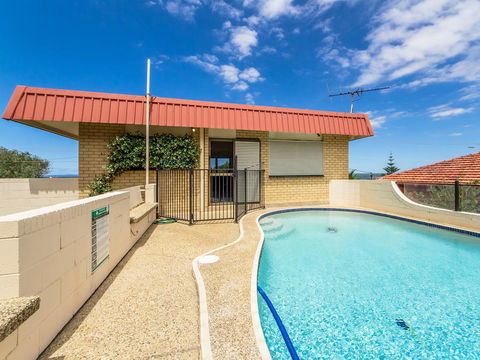 Beachfront Apt With Private Pool - Yamba Accommodation 2