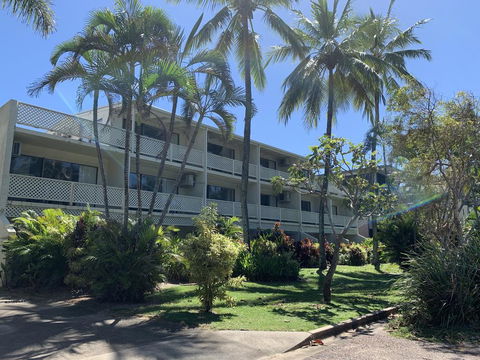 Beachfront Terraces Exclusive Onsite Reception And Management - Yamba Accommodation 1