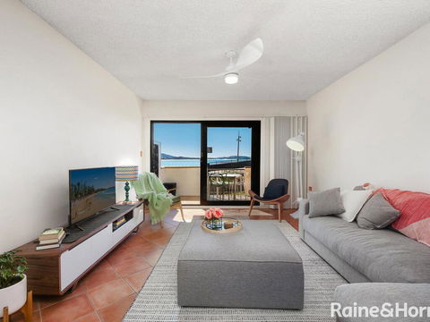 Beachfront Terrigal - 4/24 Terrigal Espl - Yamba Accommodation 2