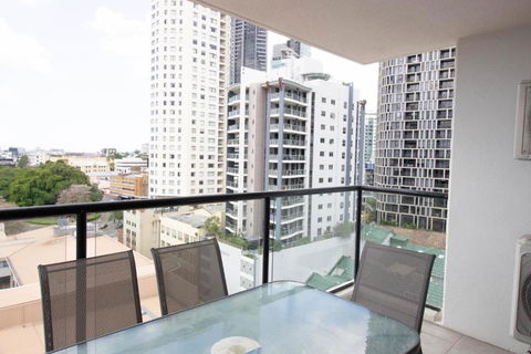 Republic Apartment - Yamba Accommodation 3