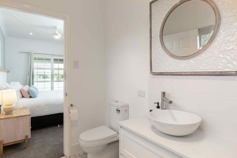 Redims Hill Cottage - Yamba Accommodation 2