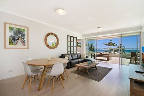 Reflections 202 - Yamba Accommodation 3