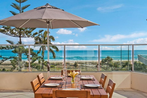 Reflections 202 - Yamba Accommodation 1