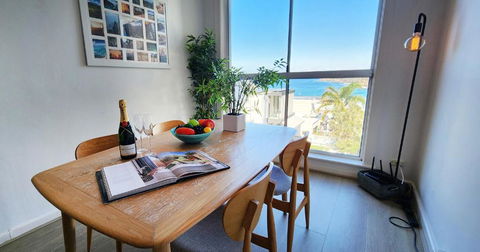 Relaxed Coastal Living With Fantastic Sea Views - Yamba Accommodation 0
