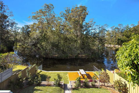 Renovated Coastal Getaway With Water Views - Yamba Accommodation 0