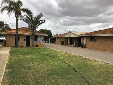 Rhodeside Lodge - Yamba Accommodation 0