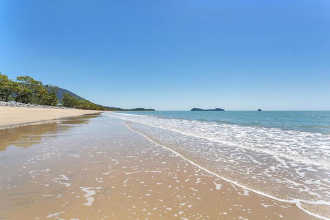 Ribbons Beachfront Apartments Clifton Beach - Yamba Accommodation 2