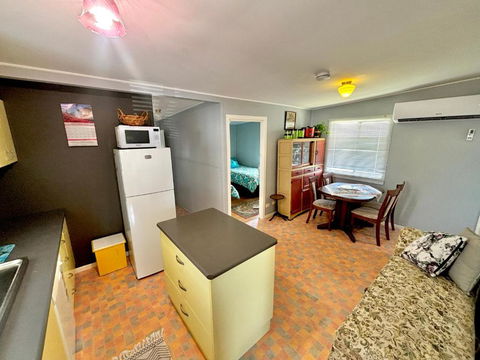 River Cottage On Cherry - Pet Friendly - Yamba Accommodation 1