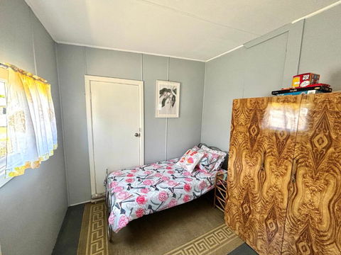 River Cottage On Cherry - Pet Friendly - Yamba Accommodation 2
