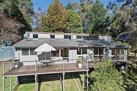 River Rest Merrijig Near Base Of Mount Buller - Yamba Accommodation 0