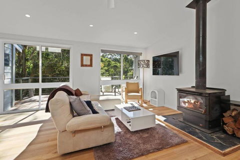 River Rest Merrijig Near Base Of Mount Buller - Yamba Accommodation 3