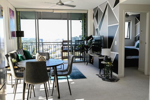 River View Apartment In Brisbane With Parking - Yamba Accommodation 1