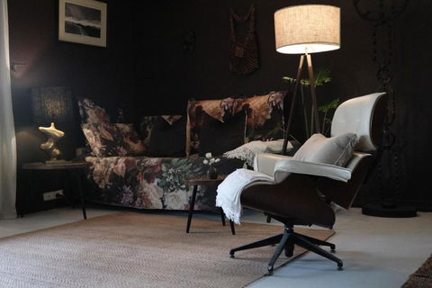 Romantic Wooden Nature Cabin Overlooking Forest & Crystal Clear River - Yamba Accommodation 2