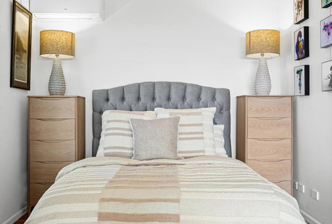 Romantic Ocean View Studio At Stanwell Tops - Yamba Accommodation 3
