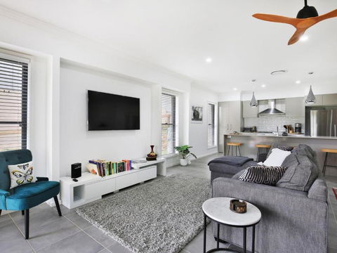Rockwall I Pet Friendly I Fire Pit - Yamba Accommodation 0