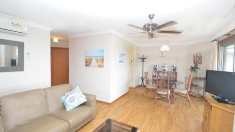 Romiaka Unit 10 - Yamba Accommodation 1