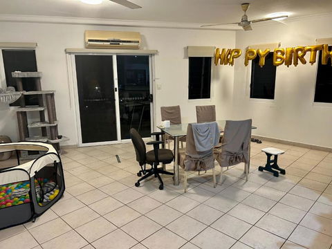 Room In City With Kittens! - Yamba Accommodation 3