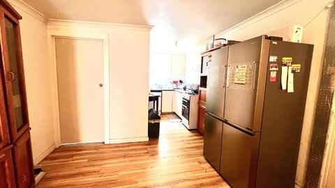 Room Near To Melbourne Airport & Train Station - Yamba Accommodation 2