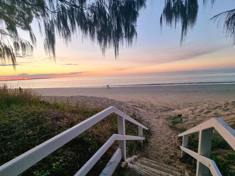 Rosalynda- Luxury Beachfront 3 BR Townhouse - Yamba Accommodation 0