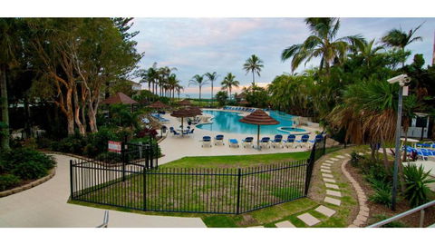 Royal Palm 19 - Yamba Accommodation 2