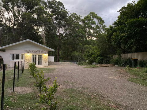 Rural Granny Flat - Pet Friendly - Yamba Accommodation 2