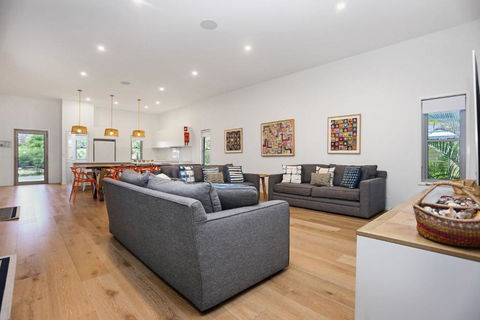 Russell Street Retreat - Yamba Accommodation 0