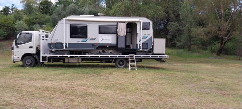 RV Caravan In Rural Setting On Edge Of Town Close To AgQuip - Yamba Accommodation 1