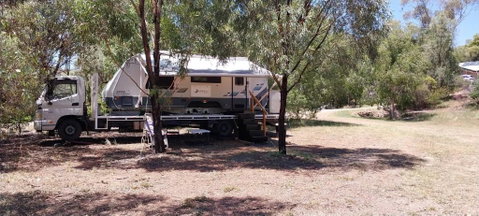 RV Caravan In Rural Setting On Edge Of Town Close To AgQuip - Yamba Accommodation 0