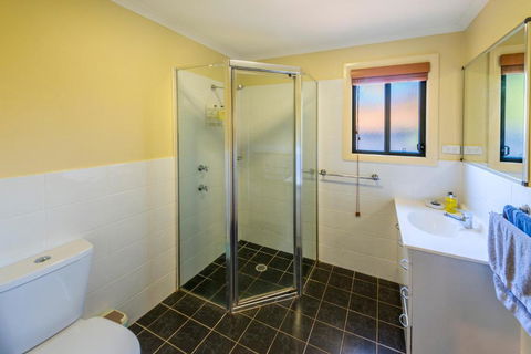 Safety Beach Ocean Bungalows - Yamba Accommodation 3