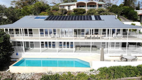 Salt Deck - The Upper Deck Accom Holiday - Yamba Accommodation 0