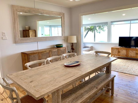 Salty Dog - Yamba Accommodation 0