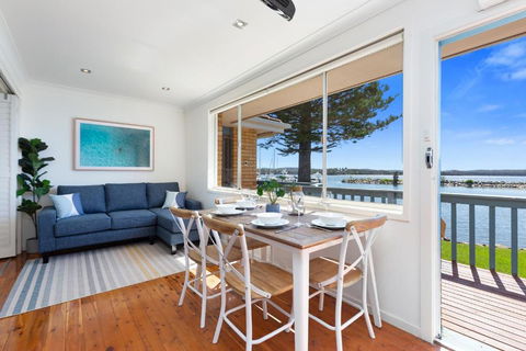 Salty Life - Yamba Accommodation 0