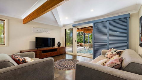 Salty Seaside - Yamba Accommodation 2