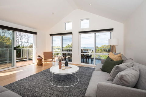 Salty Shores Smiths Beach - Yamba Accommodation 0