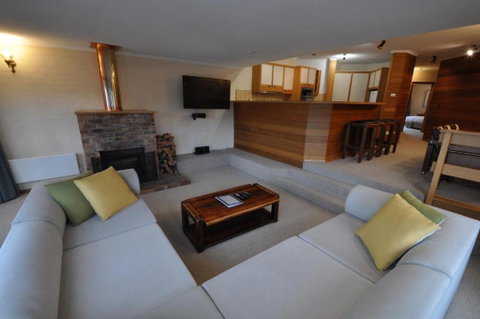 Salzburg Apartments - Yamba Accommodation 1