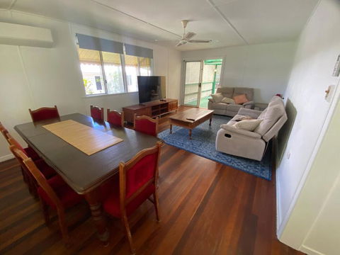 Samantha - Yamba Accommodation 0