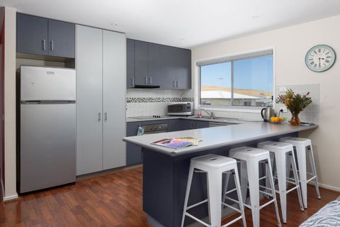 San Remo Views - Yamba Accommodation 1